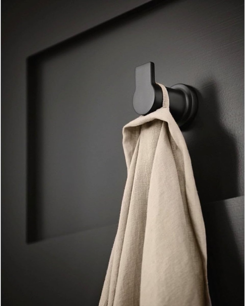 moen-y1103bl-bath-hardware-matte-black-2.jpg