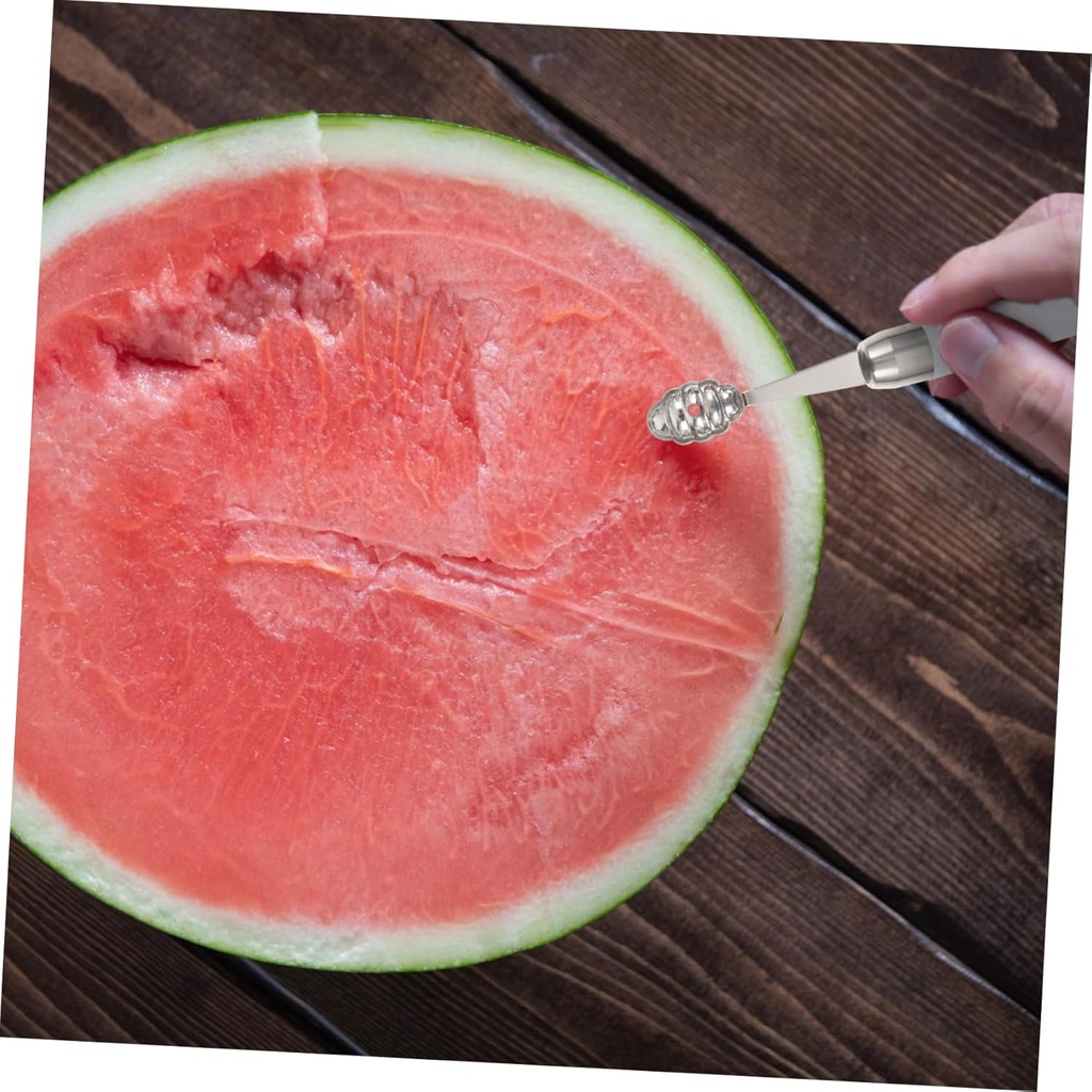 watermelon-cube-gadget-fruit-scoop-diggi-2.jpg