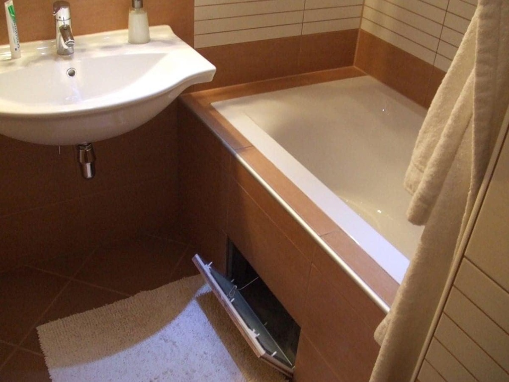 system-f3---access-panel-removable-tile--2.jpg