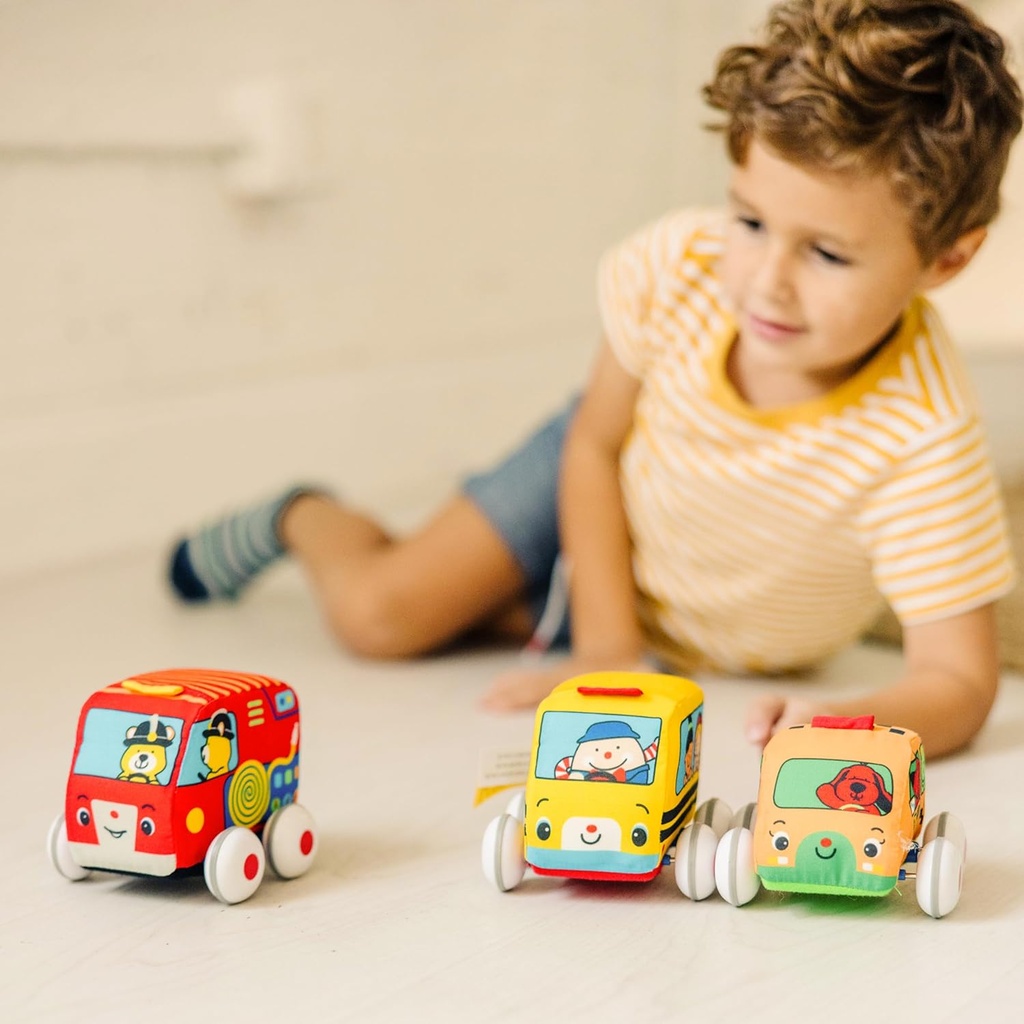 melissa-doug-ks-kids-pull-back-town-vehi-4.jpg
