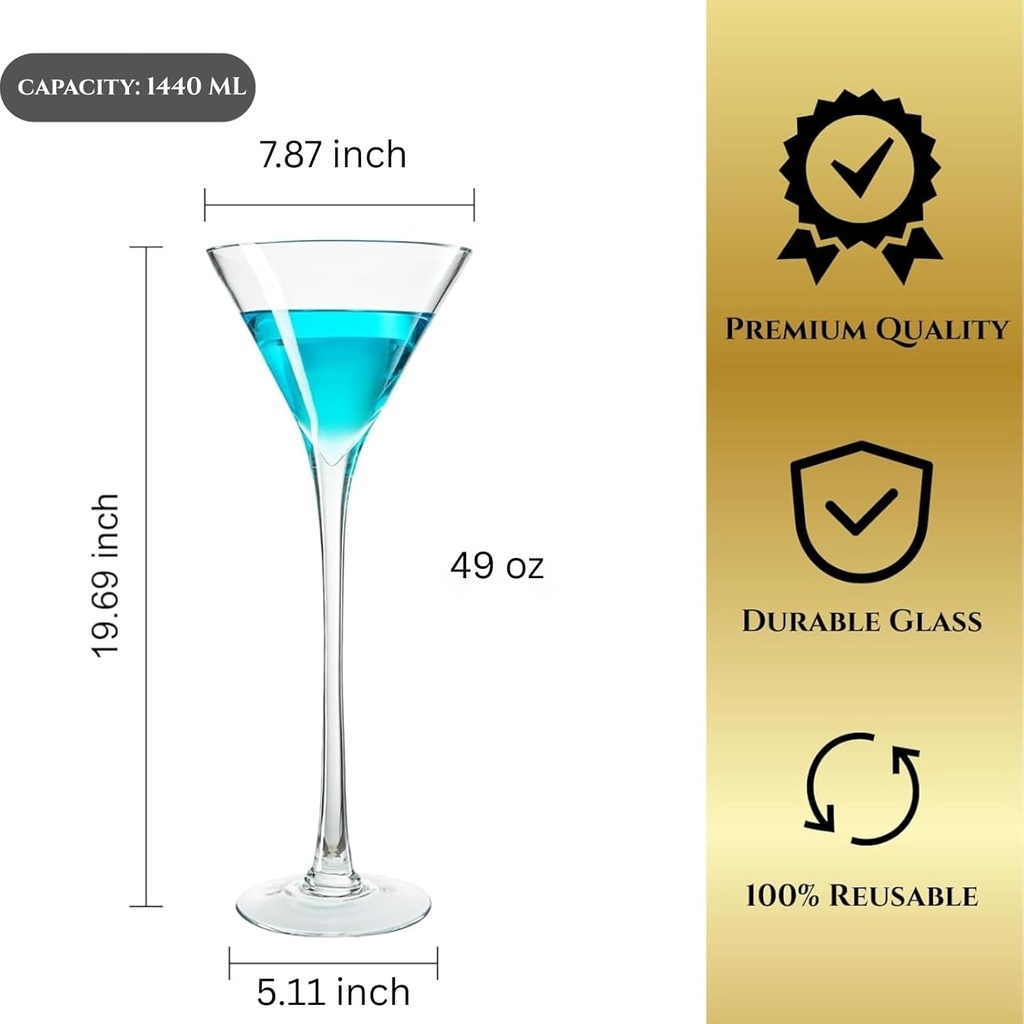 worlds-largest-giant-martini-glass---hug-4.jpg