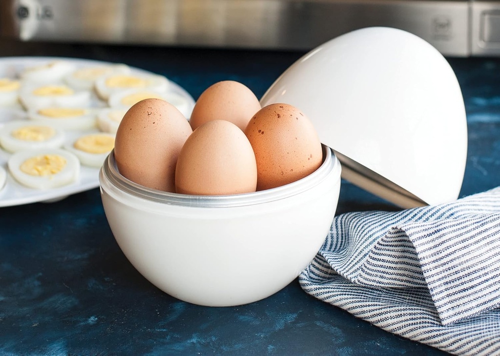nordic-ware-microwave-egg-boiler-5.jpg