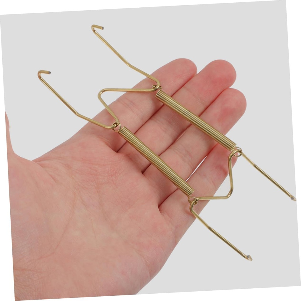 invisible-plate-holders-for-wall-4-pack--5.jpg