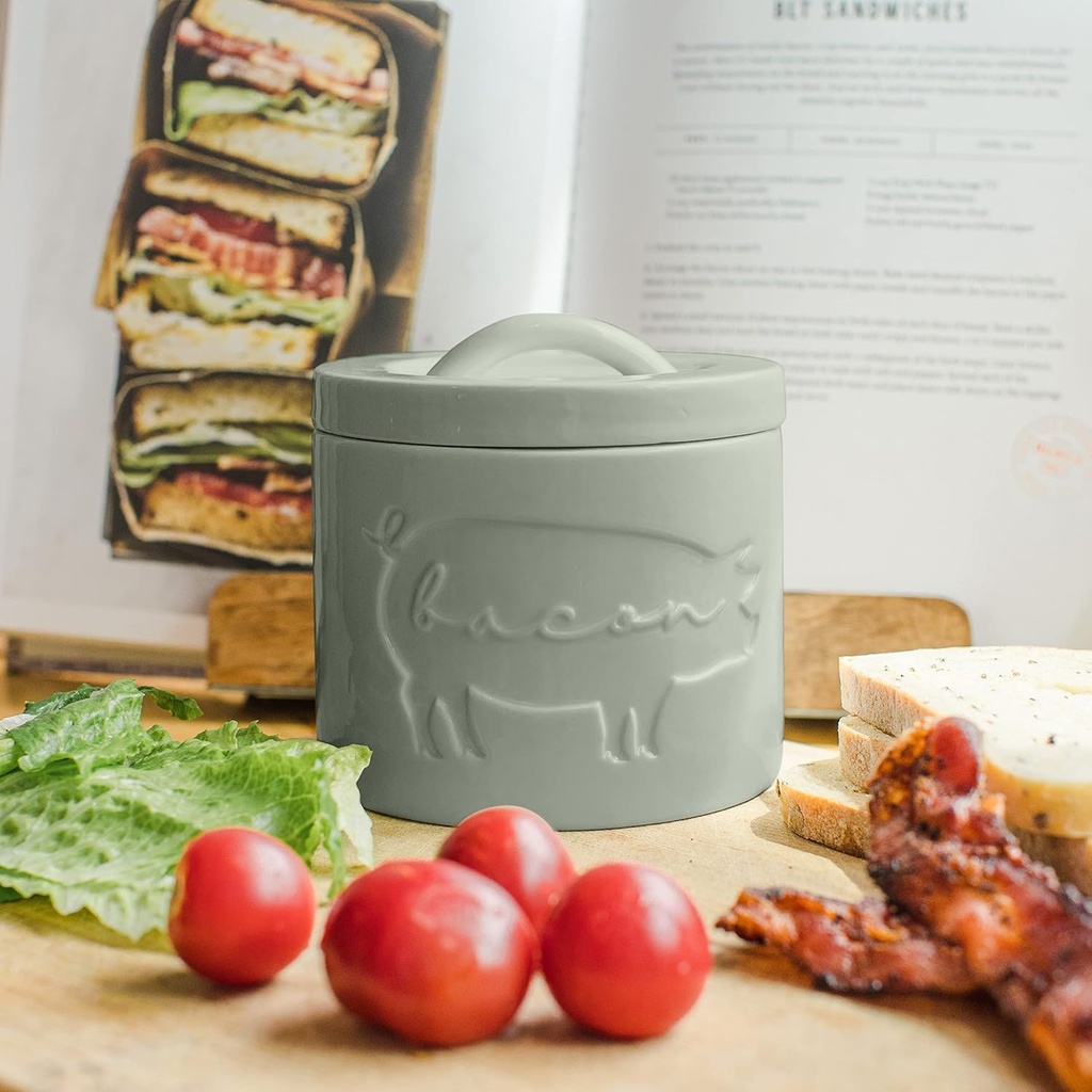 bacon-grease-saver-with-strainer-farmhou-3.jpg