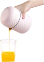 stobaza-small-manual-juicer-lemon-squeez-4.jpg