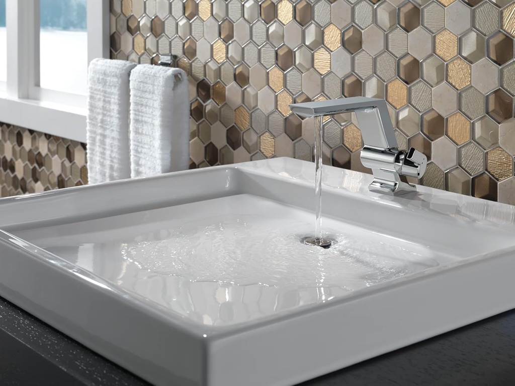 single-handle-bathroom-faucet-2.jpg